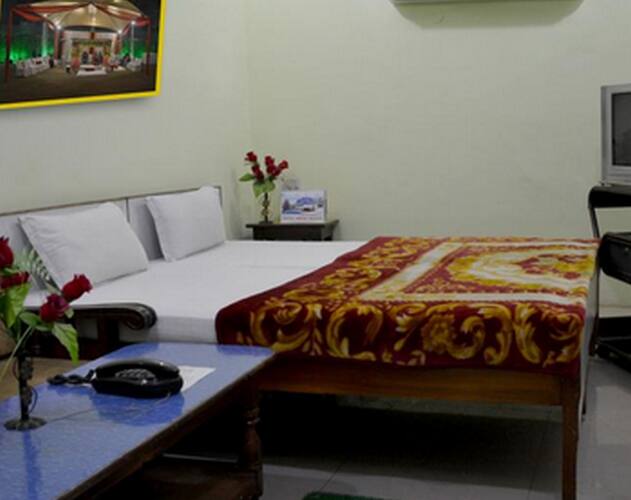 Hotel Rama Palace, Hardoi 4